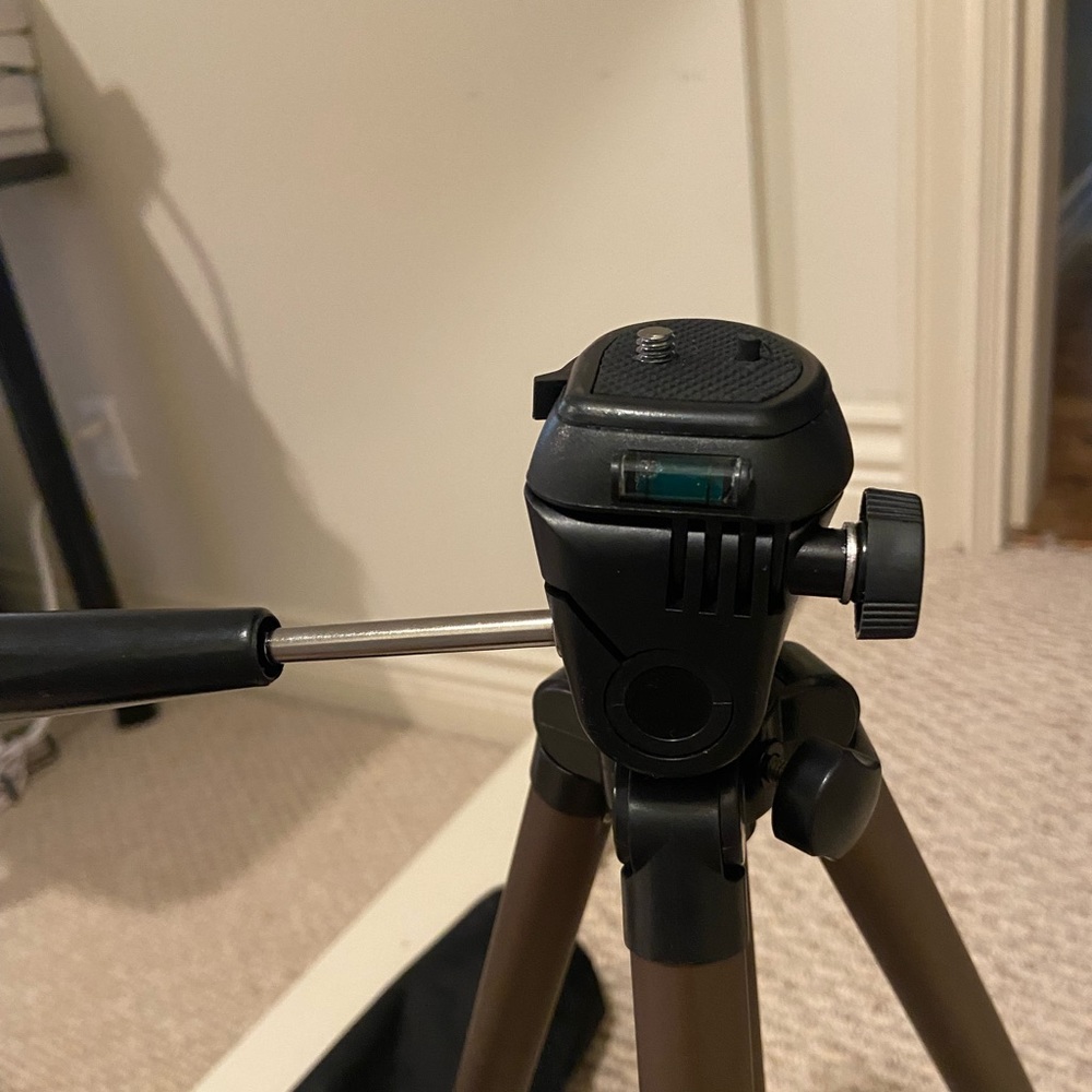 Amazon Basics Adjustable Camera Tripod - Picture 5 of 5